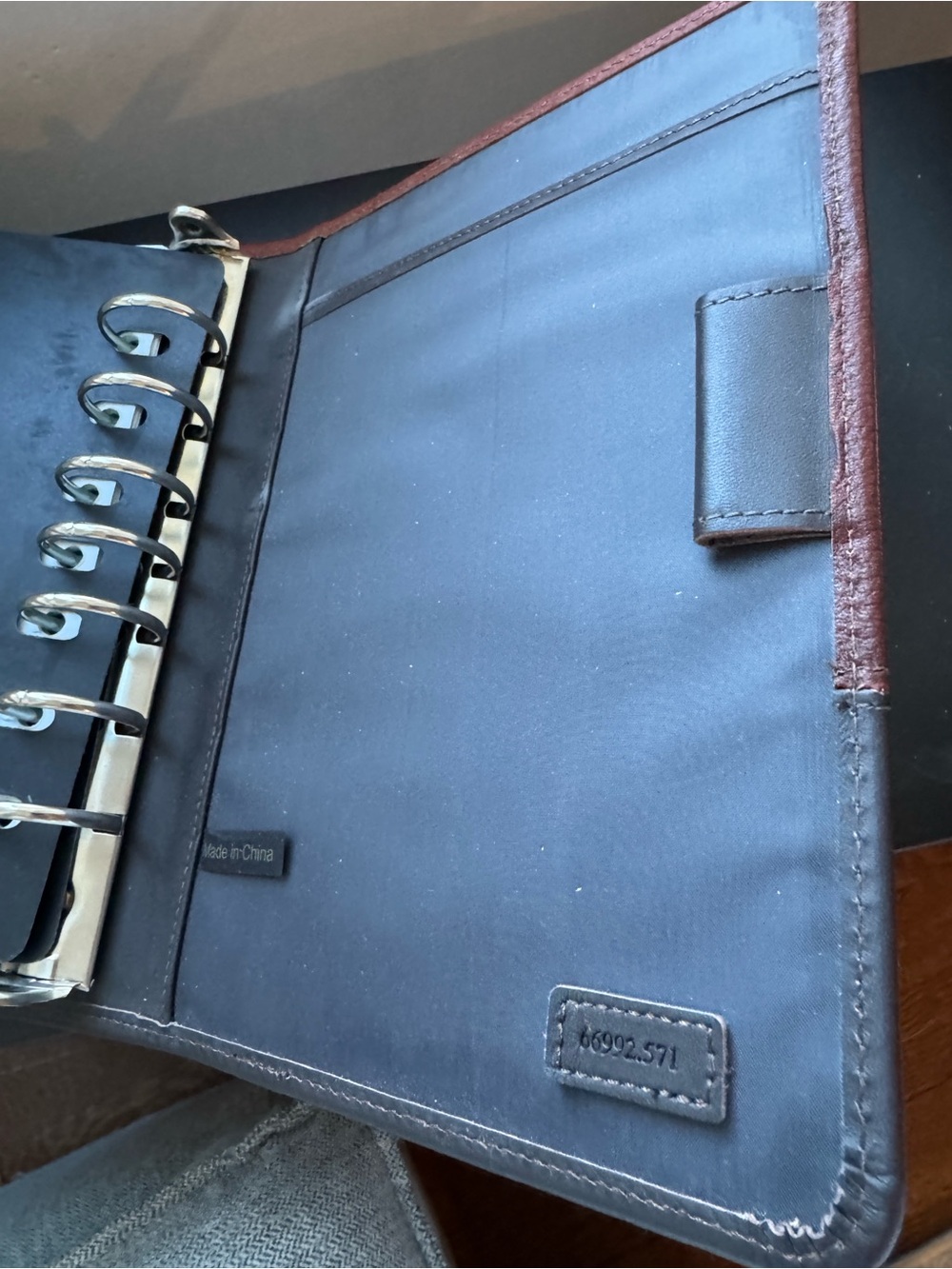 Franklin Covey Two-Tone Leather Portfolio - Chestnut and Dark Brown - Picture 2 of 5
